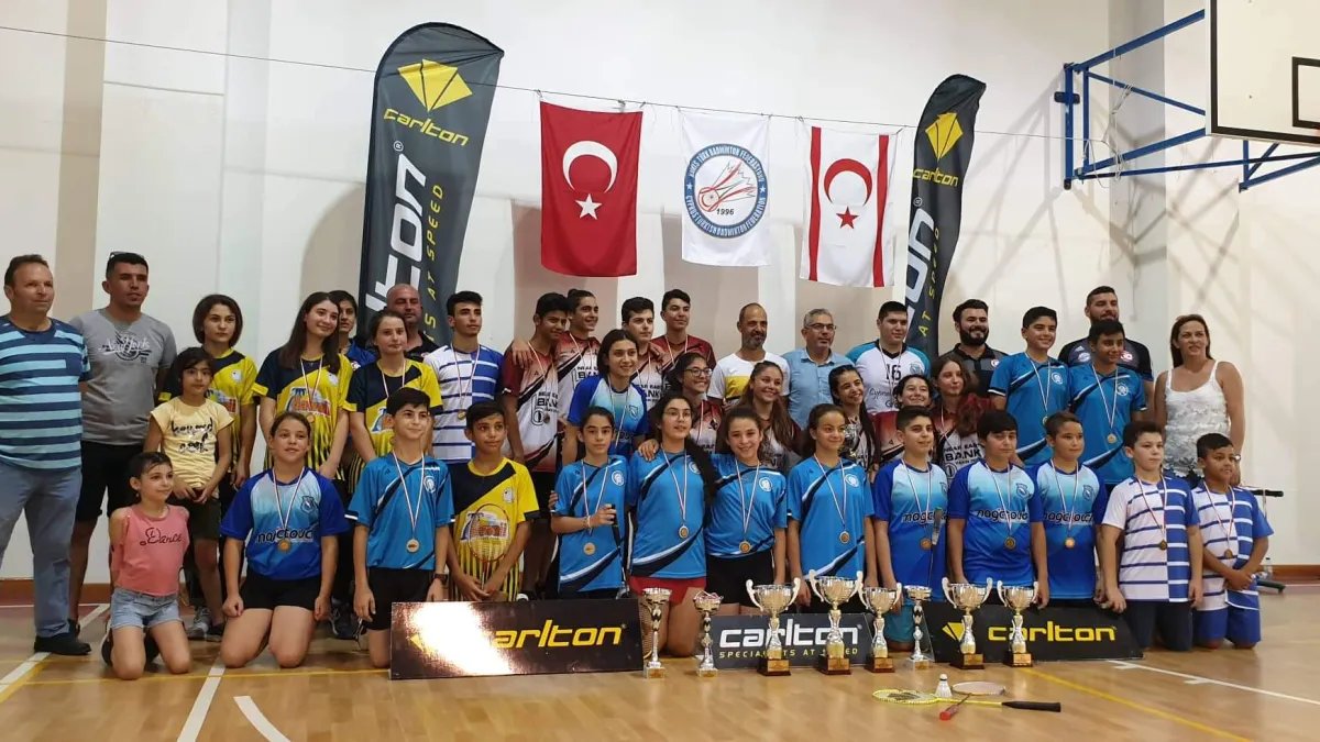 Youth Badminton League Ends: NEU Win Girls' and Boys' Titles