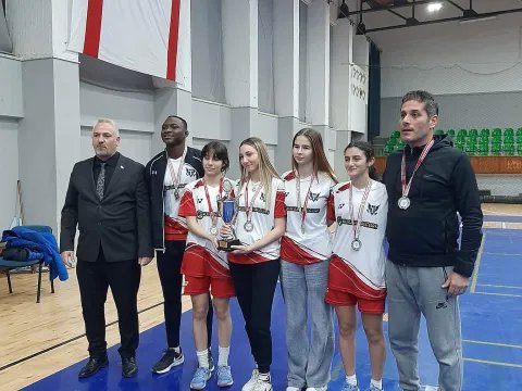 KKTC Liseli Genç Kızlar Badminton Şampiyonası Yapıldı