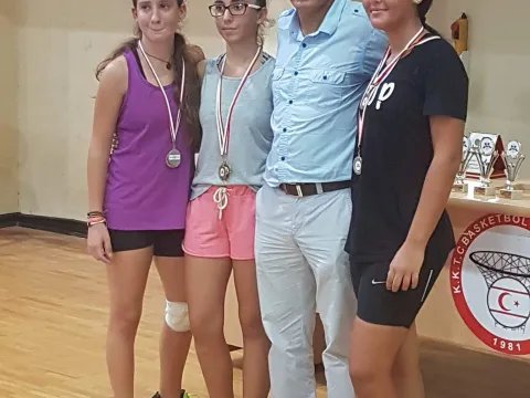 15 Yaş Altı KKTC Badminton Şampiyonası Sona Erdi